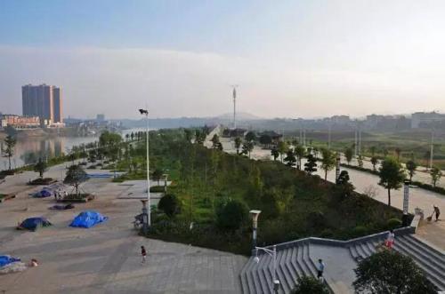 形象標桿丨新化高陽陶瓷專賣店